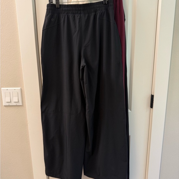 Lululemon Wide-Leg Pants - Picture 5 of 5